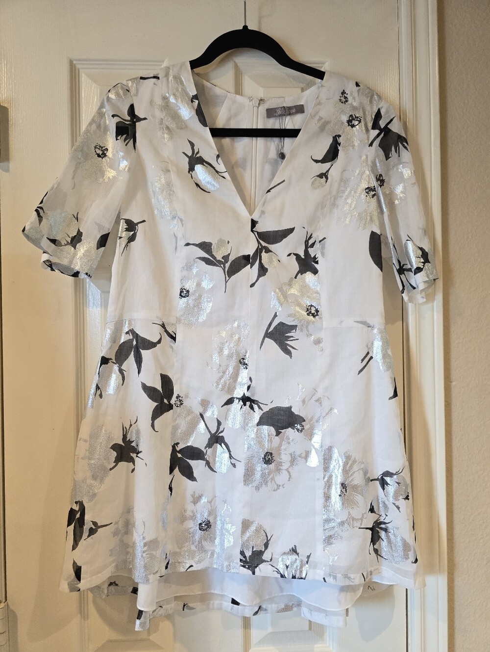 Lela Rose Women's Floral Blouse White Silver Size 4